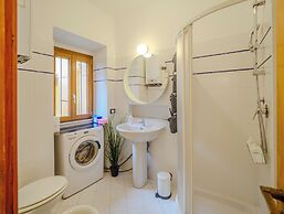 La Lampara Sea View Terrace Apartment With AC