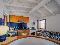 La Lampara Sea View Terrace Apartment With AC