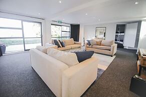 Lakeview Lodge Karapiro