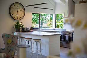 Lakeview Lodge Karapiro