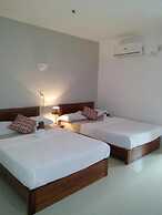 La Casa Teresa Beach Resort