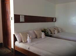 La Casa Teresa Beach Resort