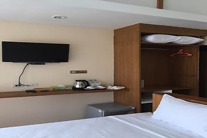 Mook Tamarind Resort