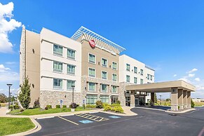 Best Western Plus Bolivar Hotel & Suites