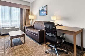 Best Western Plus Bolivar Hotel & Suites