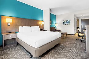 Best Western Plus Bolivar Hotel & Suites