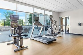 Best Western Plus Bolivar Hotel & Suites