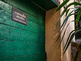 Camaella Luxury Studio