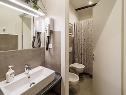 Camaella Luxury Studio