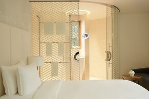 Aerotel Muscat - Airport Transit Hotel