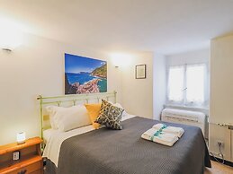 Mainetta Sea View Apartment