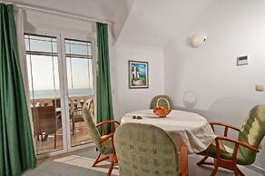 Barba Petra Dvori Apartments
