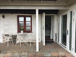 Glimminge Bed & Breakfast
