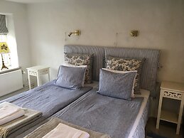 Glimminge Bed & Breakfast