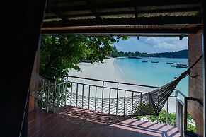 Chareena Hill Resort - Pattaya Beach Koh Lipe