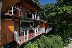 Chareena Hill Resort - Pattaya Beach Koh Lipe