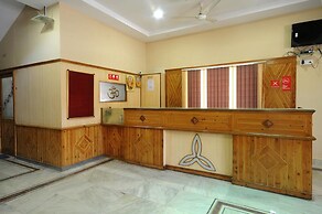 Hotel Empire Gandhidham