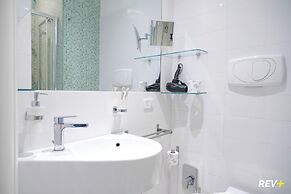 Viale Giulio Cesare Guest House