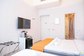 Viale Giulio Cesare Guest House