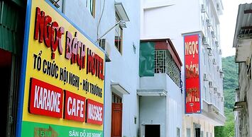 Ngoc Bach Hotel