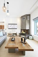 Almyriki Beach Villa