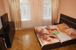 Apartment RF88 on Bronnickaya 14