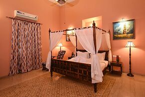 Surya Kiran Heritage Hotel