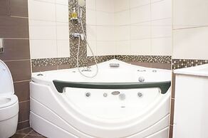 Apartment RF88 with Hot Tub on Moskovsky 220