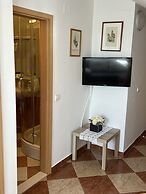 Apartments and Rooms Katja & Egon