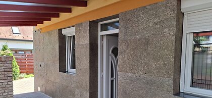 Aranyhal Apartmanház