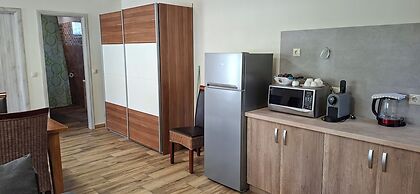 Aranyhal Apartmanház