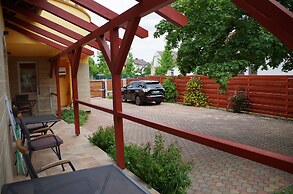 Aranyhal Apartmanház