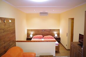 Aranyhal Apartmanház