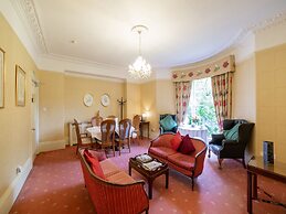 OYO Bailbrook Lodge, Bath