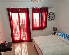 RESIDENCE ESTHER
