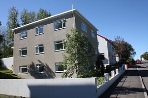 Brekkugata 33 Guesthouse