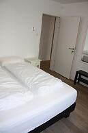 Brekkugata 33 Guesthouse