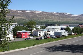 Brekkugata 33 Guesthouse