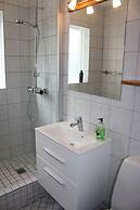 Brekkugata 33 Guesthouse