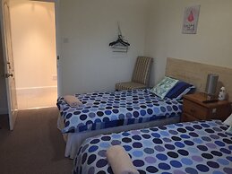 Hogwarts Bed and Continental Breakfast