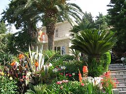 Guest House Villa Nina