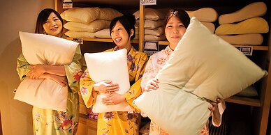 Yukei no Yado Umi no Yurikago Hagikomachi