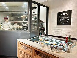 Nakajimaya Grand Hotel