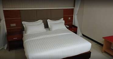 Courtyard International Hotel