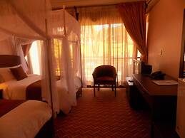 Entebbe Travelle'rs Inn