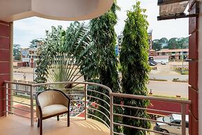 Entebbe Travelle'rs Inn