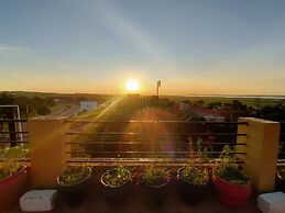 Pulickal Airport Hotel