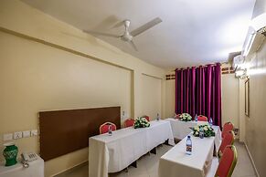 Pulickal Airport Hotel