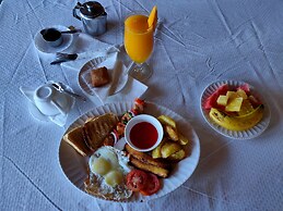 Pulickal Airport Hotel