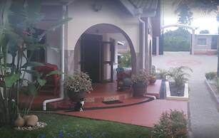 Sheevy's Bed N Breakfast